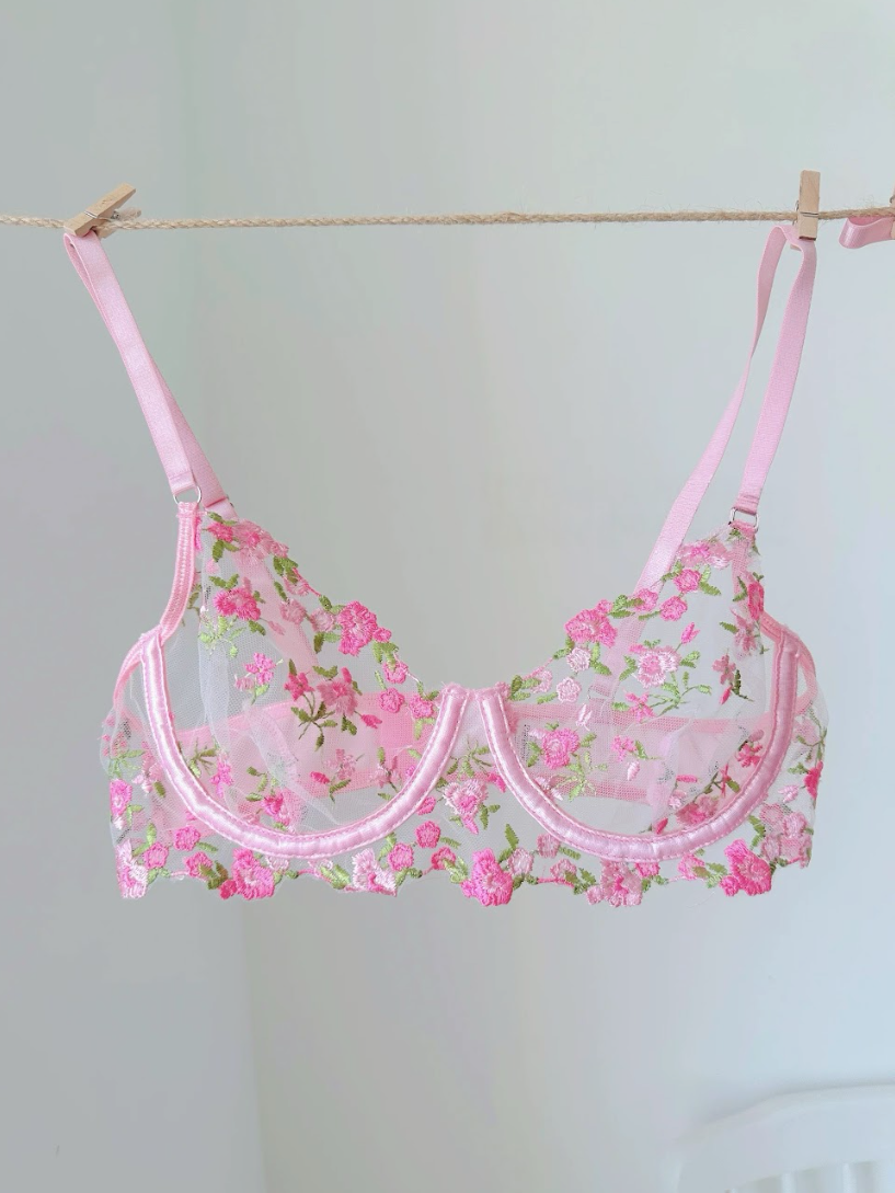 Floral Embroidery Underwire Bra Set
